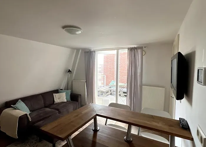 Beachfront With Rooftop Terrace *