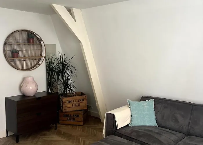 Beachfront With Rooftop Terrace Apartman