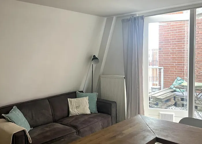 Beachfront With Rooftop Terrace Apartman *