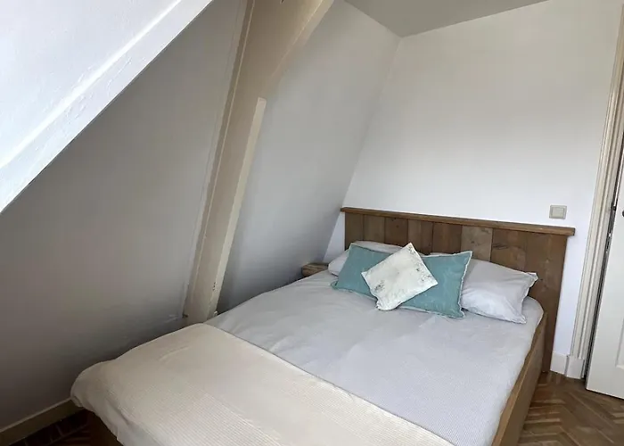 Apartman Beachfront With Rooftop Terrace *